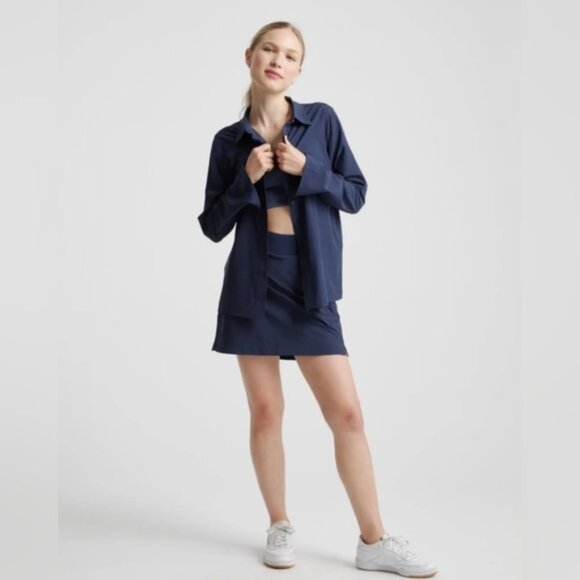 Quince Performance Tech Blouse Navy Medium - Picture 8 of 8